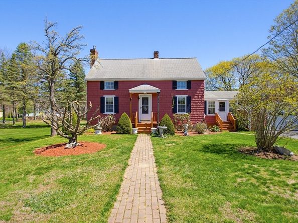 136 Chapel St, Gardner MA 01440