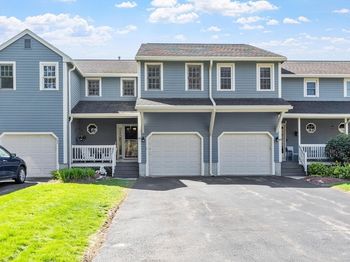 25 Sturbridge Hill Rd