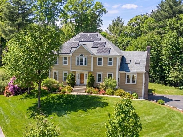 16 Heather Lane, Southborough MA 01772