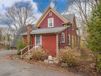 4 Toomey Lane