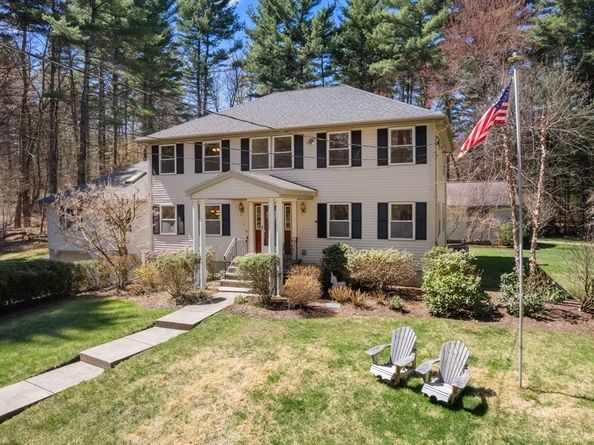 189 1/2 Seekonk St, Norfolk MA 02056