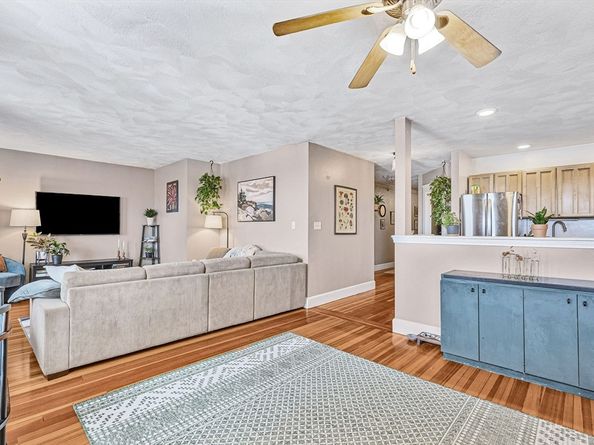 25 South Street 4, Boston MA 02135