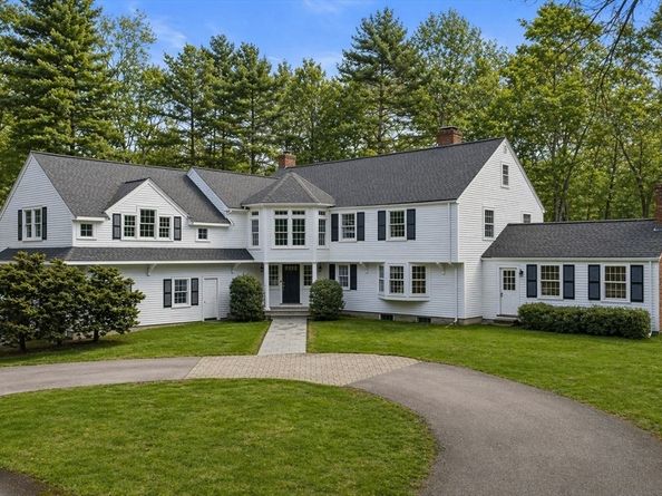 28 Centre St, Dover MA 02030
