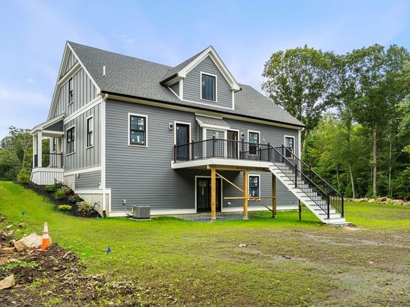 8 Hickory Hill Way, Beverly MA 01915