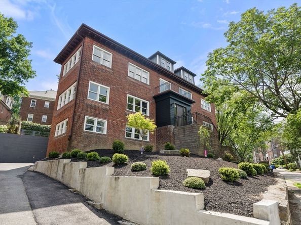 84 Winthrop 1, Brookline MA 02445