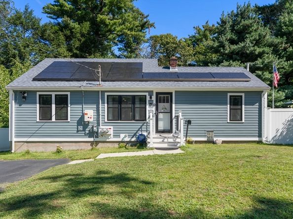 14 Jamieson St, Abington MA 02351