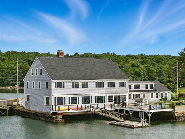 672 Washington Street, Gloucester MA 01930