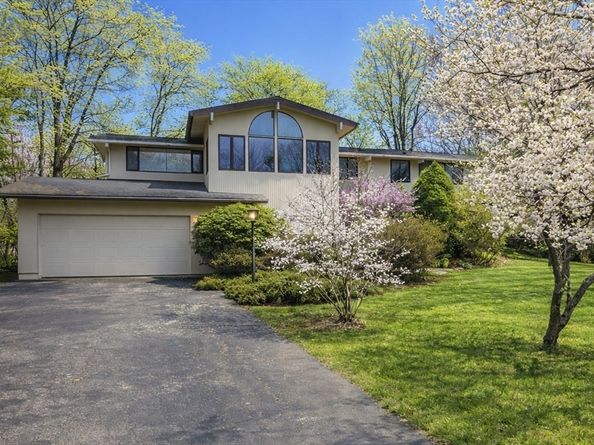 58 Solomon Pierce Rd, Lexington MA 02420