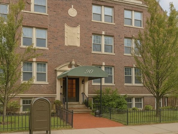 90 Bynner St 7, Boston MA 02130