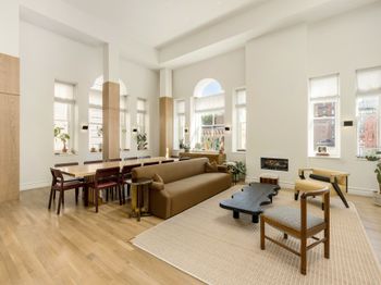1 Bond Street