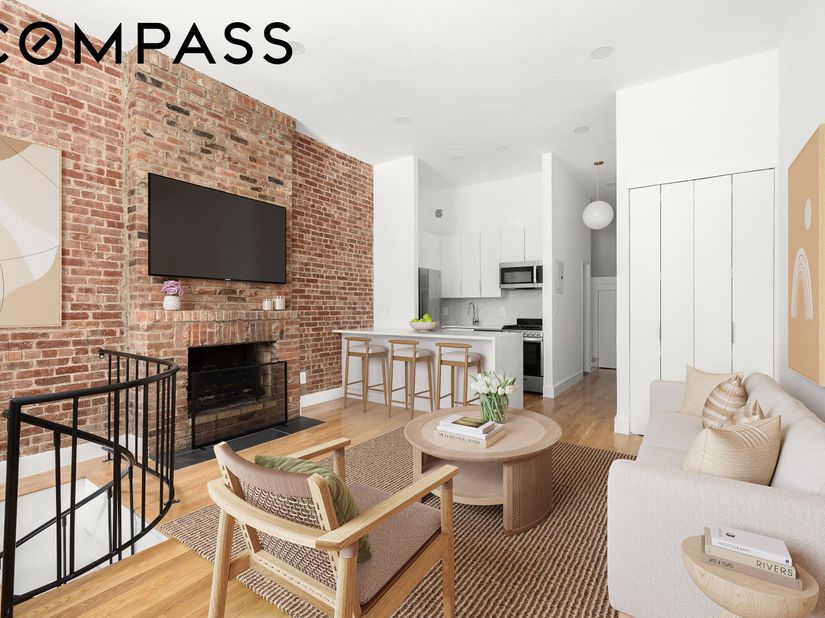 305 West 55th Street A, New York NY 10019