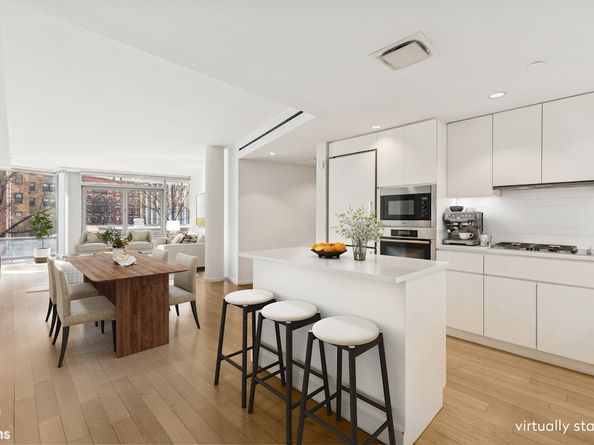 425 West 53rd Street 205, New York NY 10019