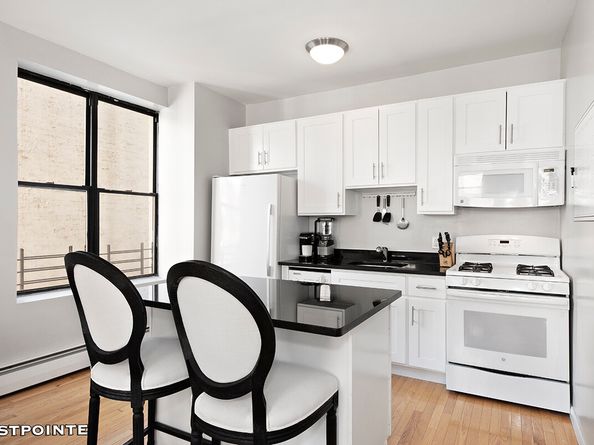 184 East 2nd Street 4G, New York NY 10009