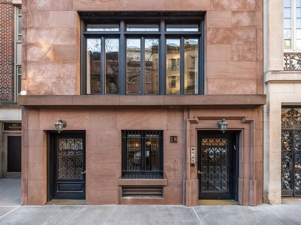 18 East 62nd Street, New York NY 10065