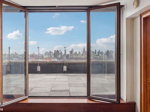 386 Columbus Avenue 17A/18A, New York NY 10024