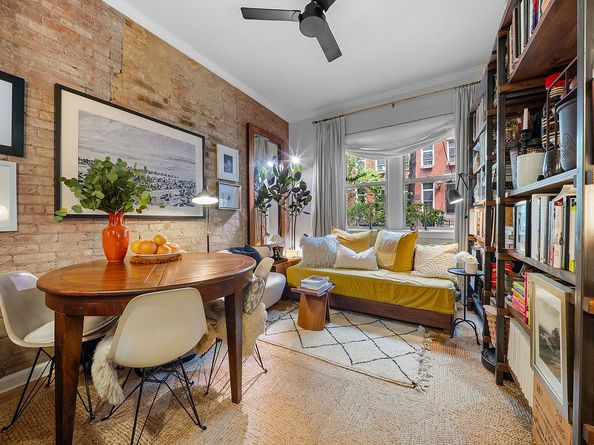 406 West 46th Street 1A, New York NY 10036