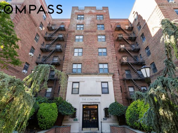 25-40 31st Avenue 6E/F, Queens NY 11106