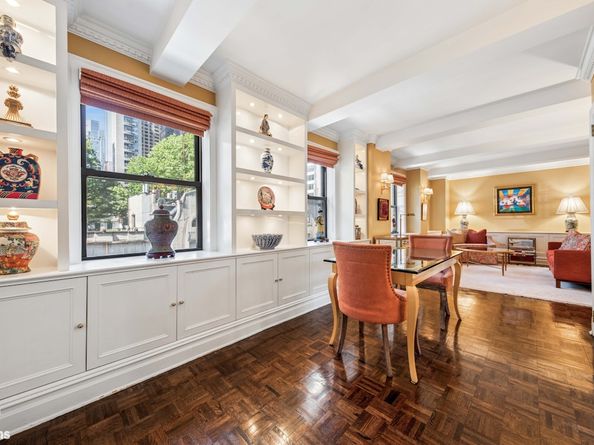 235 East 49th Street 5B, New York NY 10017