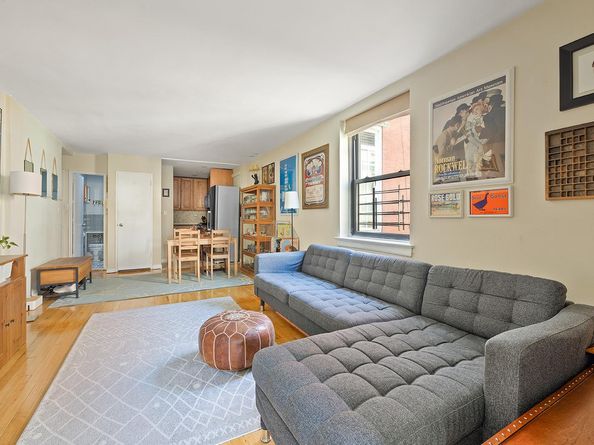 439 East 88th Street 5B, New York NY 10128