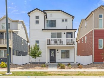 18260 E 51st Place