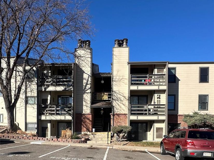 579 Wright Street 207, Lakewood CO 80228