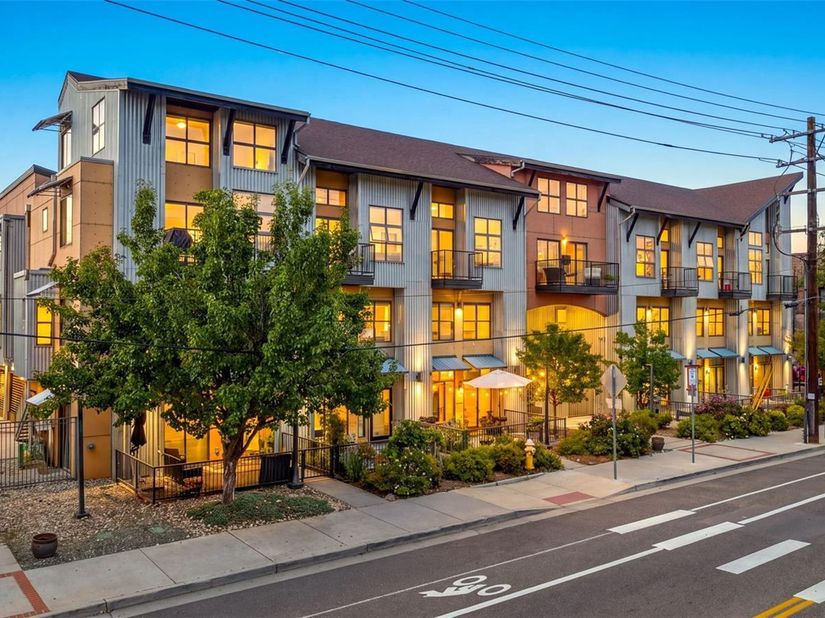 3195 Blake Street 101, Denver CO 80205