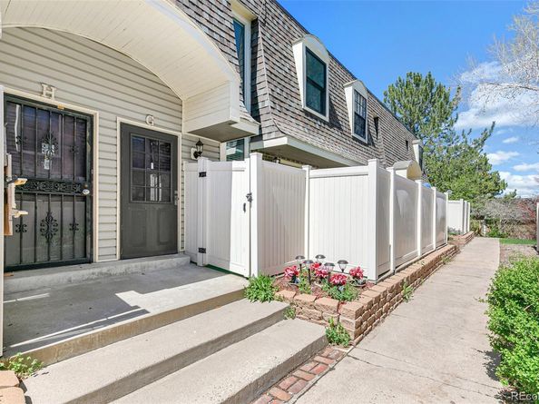 1350 S Idalia Street G, Aurora CO 80017