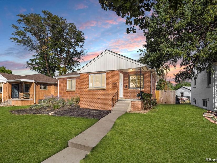 3300 Bellaire Street, Denver CO 80207