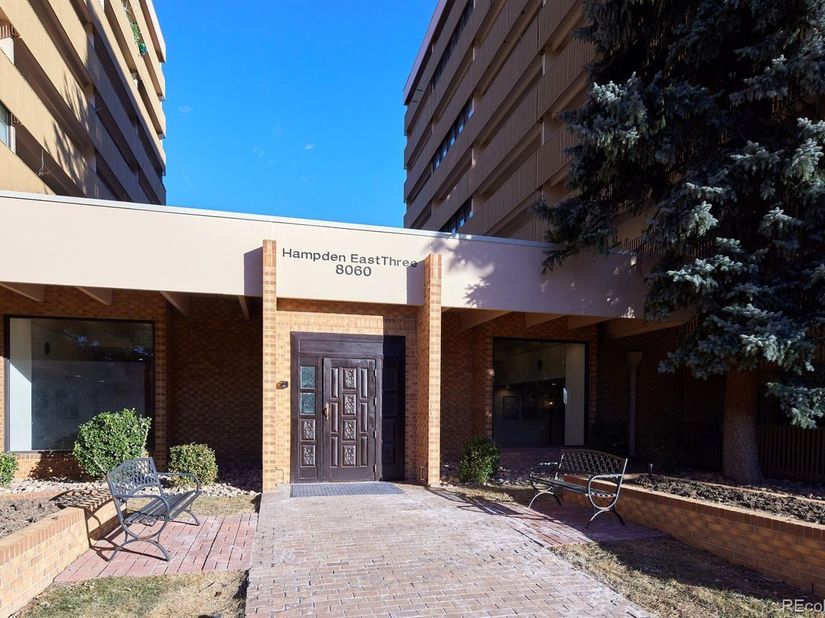 8060 E Girard Avenue 102, Denver CO 80231