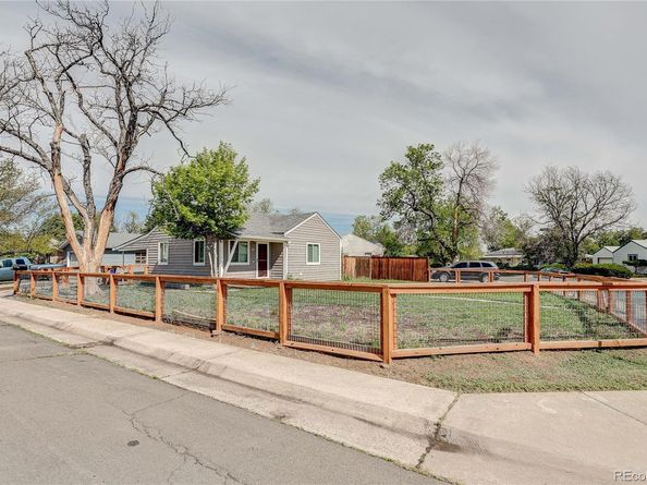 705 Newark Street, Aurora CO 80010