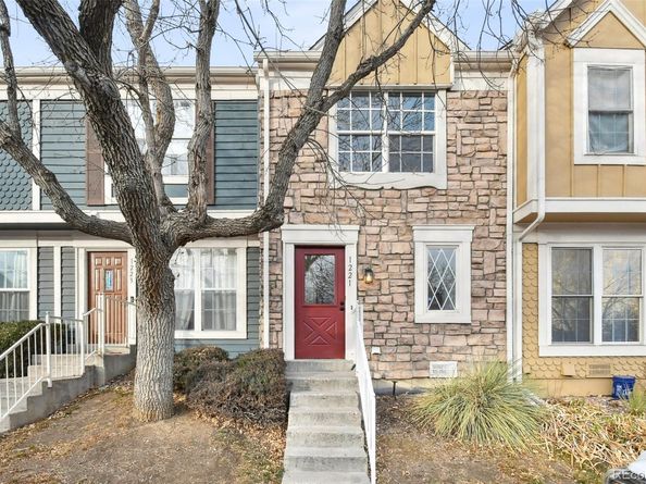 1221 S Idalia Street, Aurora CO 80017