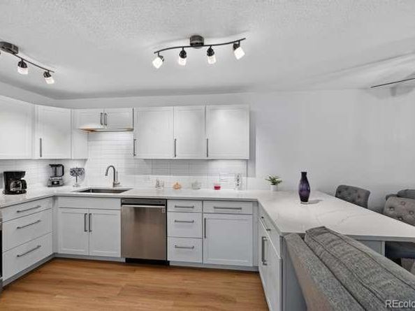 745 S Alton Way 11A, Denver CO 80247