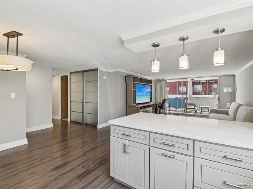 1155 N Ash Street 302, Denver CO 80220