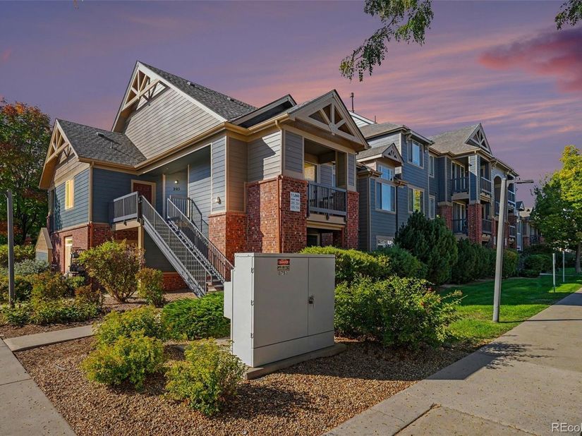 804 Summer Hawk Drive 11104, Longmont CO 80504