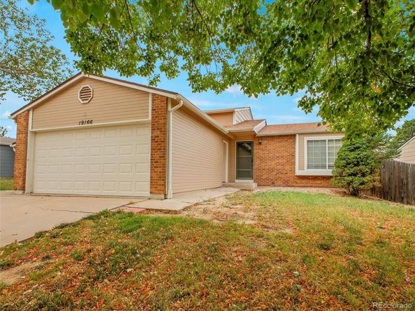 19166 E Oberlin Drive, Aurora CO 80013