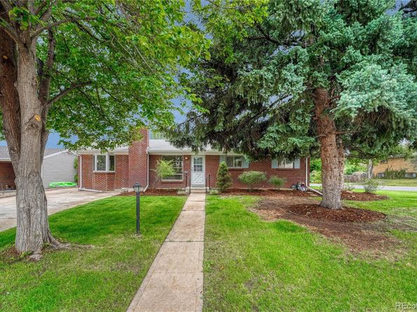 408 Scranton Street, Aurora CO 80011