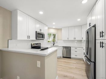 11390 W 84th Place