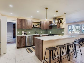 4264 W Radcliff Avenue