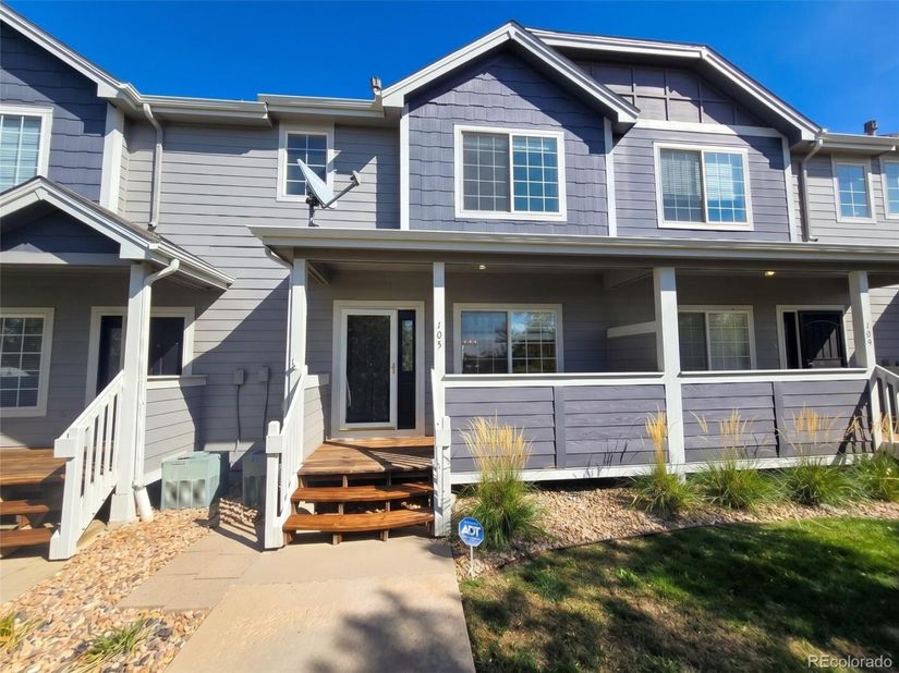 19238 E Gunnison Circle 105, Aurora CO 80017