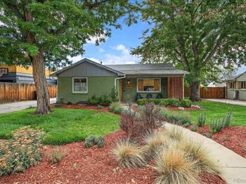 5440 Hoyt Drive