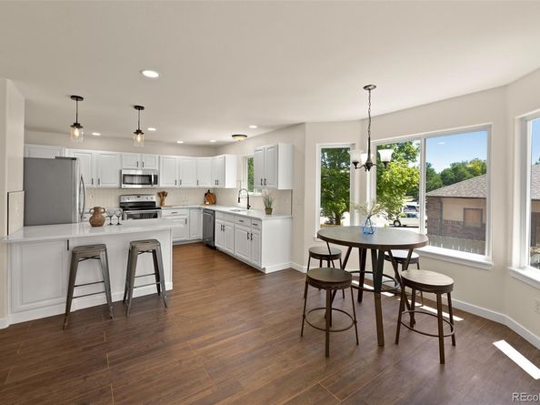 1464 Cherrywood Way, Longmont CO 80504