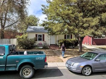 Undisclosed Address #2833908