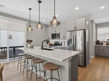 2758 W 167th Place