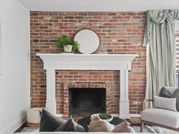 700 N Washington Street