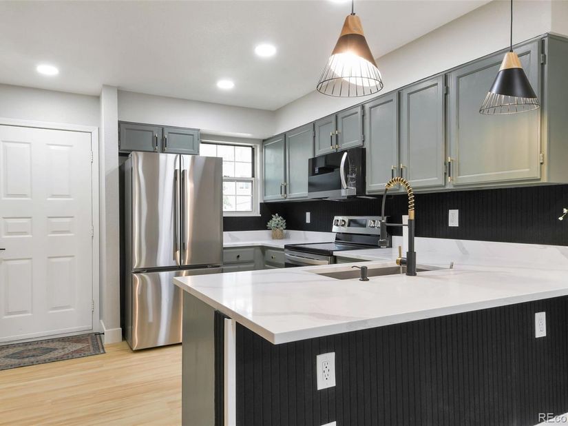 11149 W 17th Avenue 104, Lakewood CO 80215