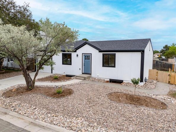 10702 Moore Way, Broomfield CO 80021