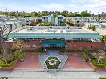 5301 Balboa Boulevard