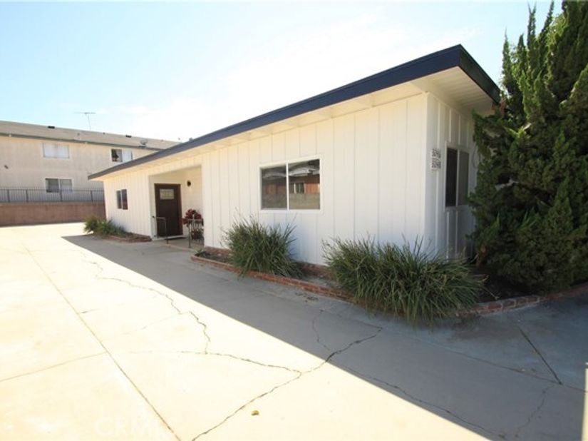 3246 W 135th Street, Hawthorne CA 90250