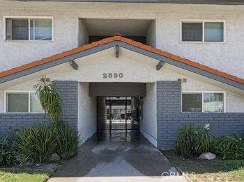 2890 E Artesia