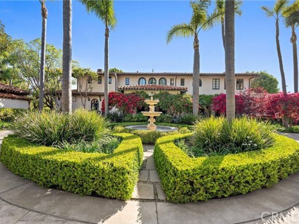 1875 La Cuesta, Tustin CA 92705